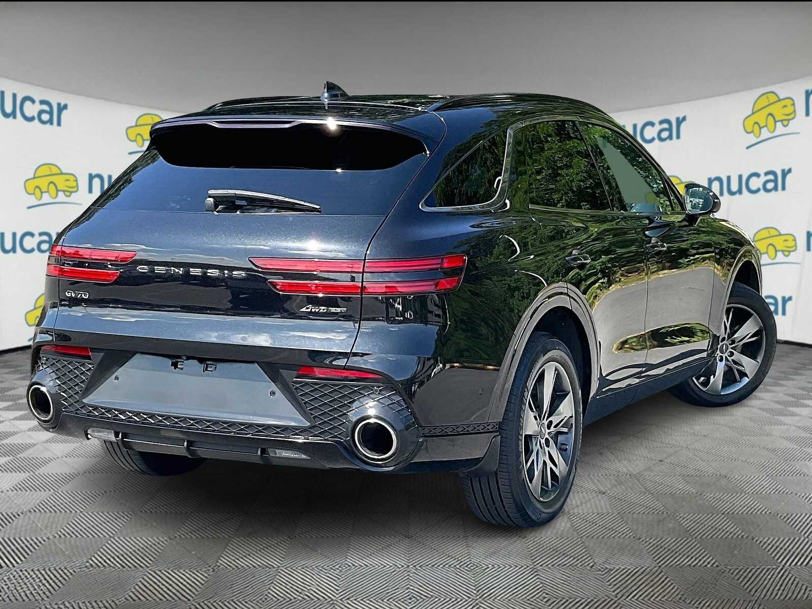 2023 Genesis GV70 3.5T Sport photo 7
