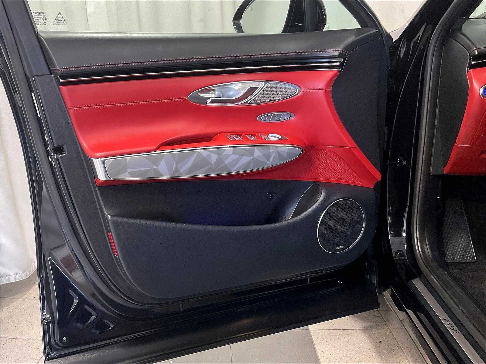2023 Genesis GV70 3.5T Sport photo 10