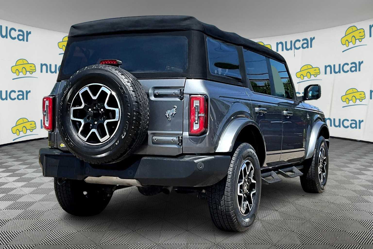 2022 Ford Bronco Outer Banks - Photo 6