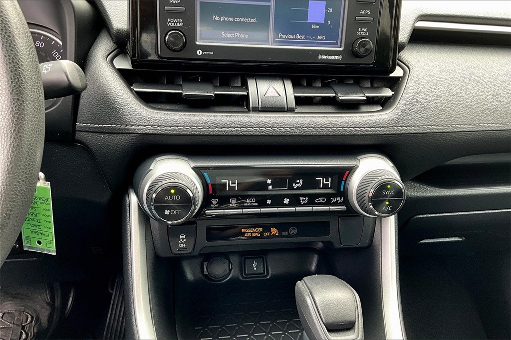 2021 Toyota RAV4 Hybrid LE - Photo 26