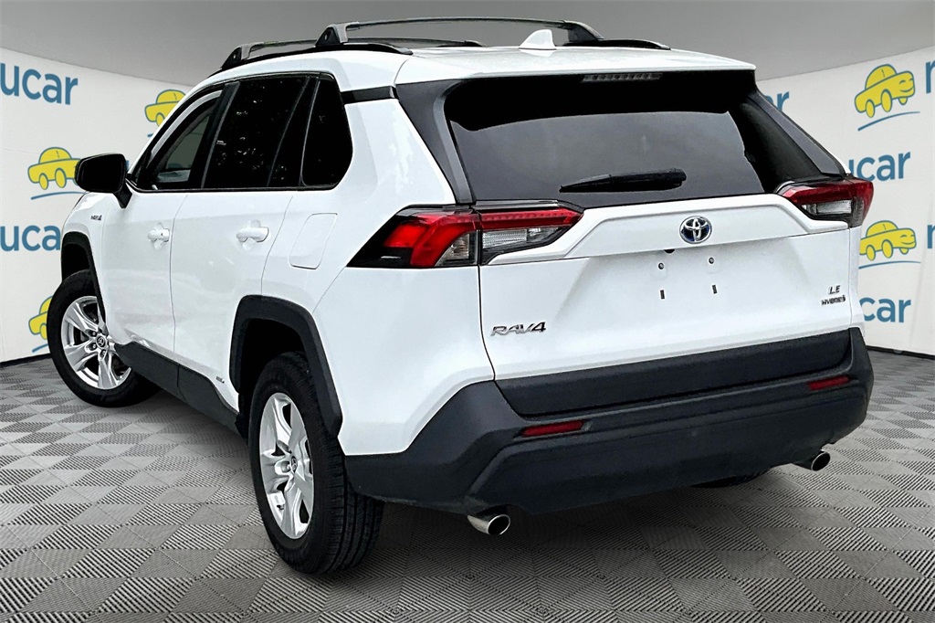 2021 Toyota RAV4 Hybrid LE - Photo 4