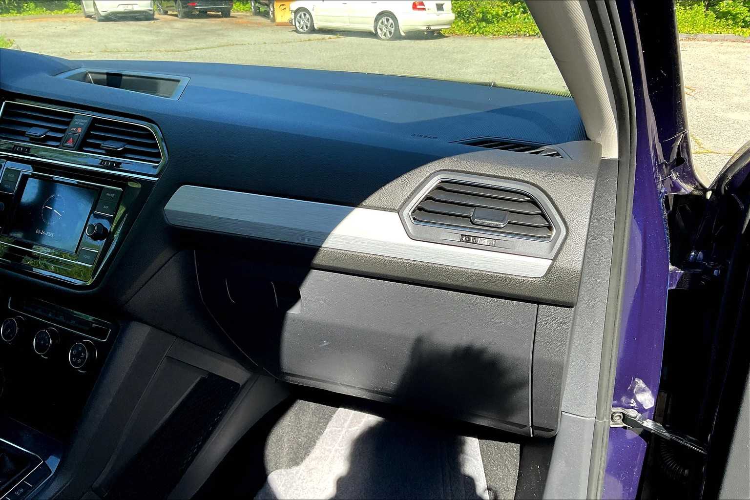 2021 Volkswagen Tiguan S - Photo 13