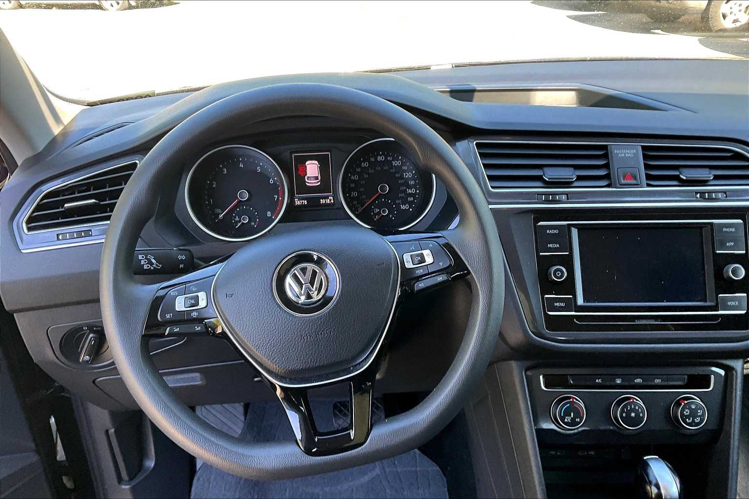 2021 Volkswagen Tiguan S - Photo 17