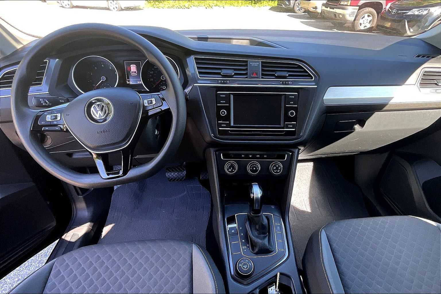 2021 Volkswagen Tiguan S - Photo 21