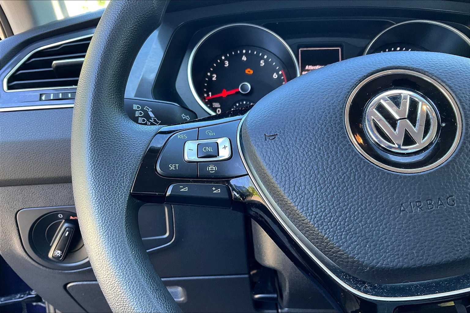 2021 Volkswagen Tiguan S - Photo 22
