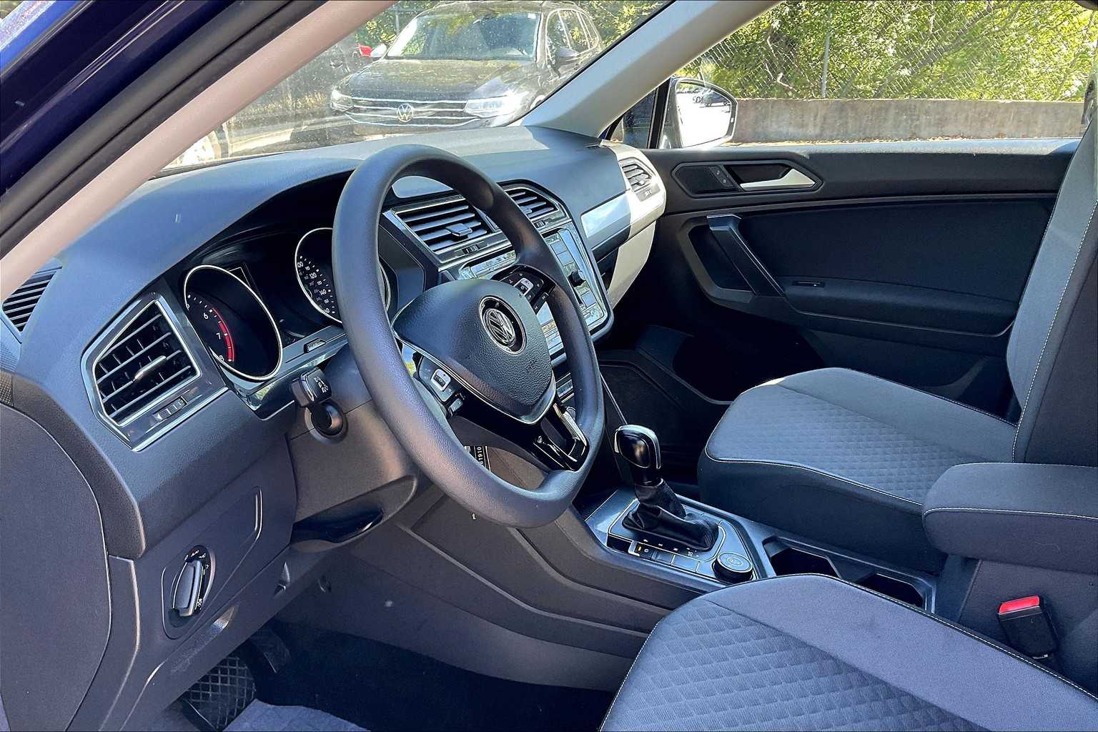 2021 Volkswagen Tiguan S - Photo 8