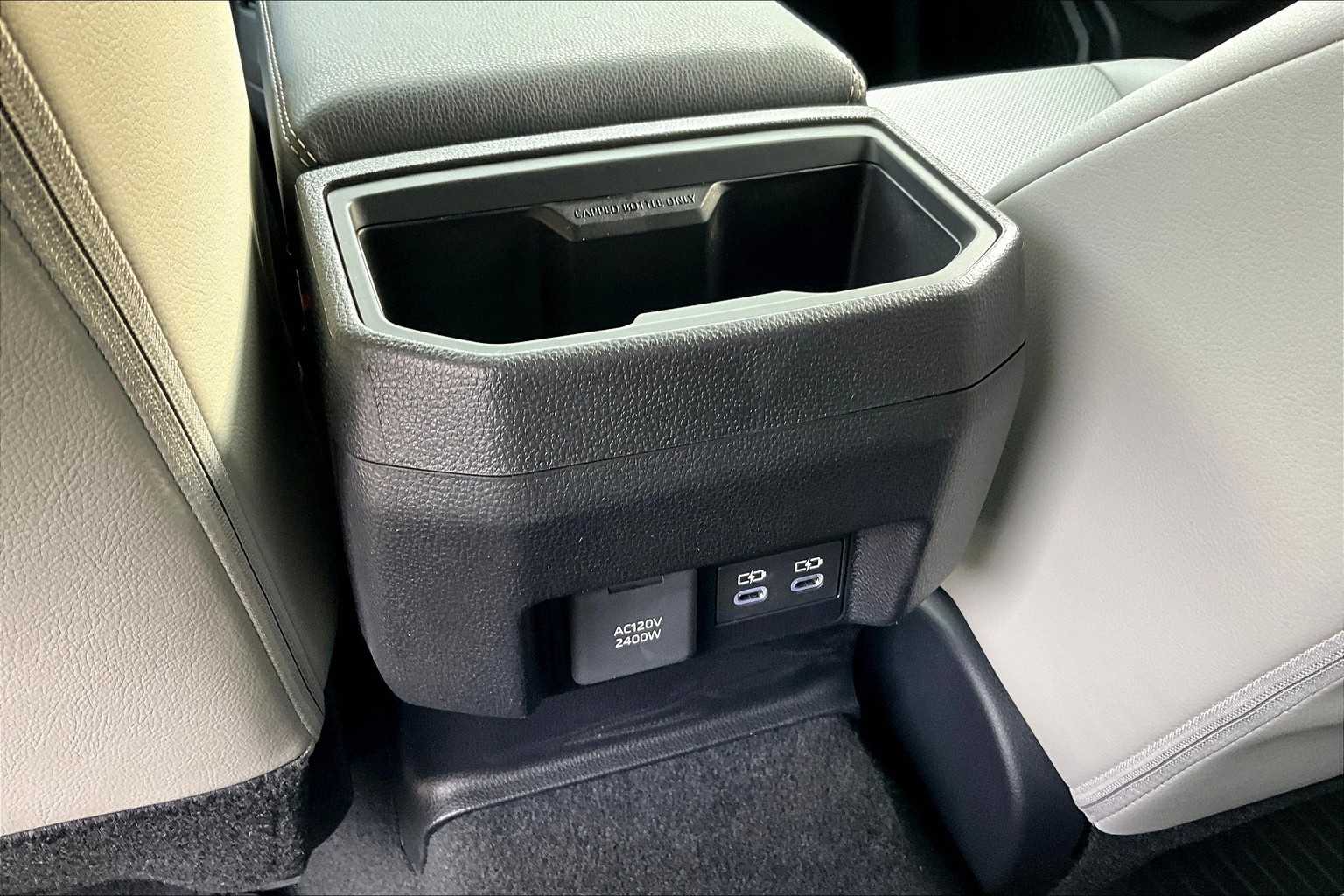 2025 Toyota Tacoma Limited Hybrid - Photo 28