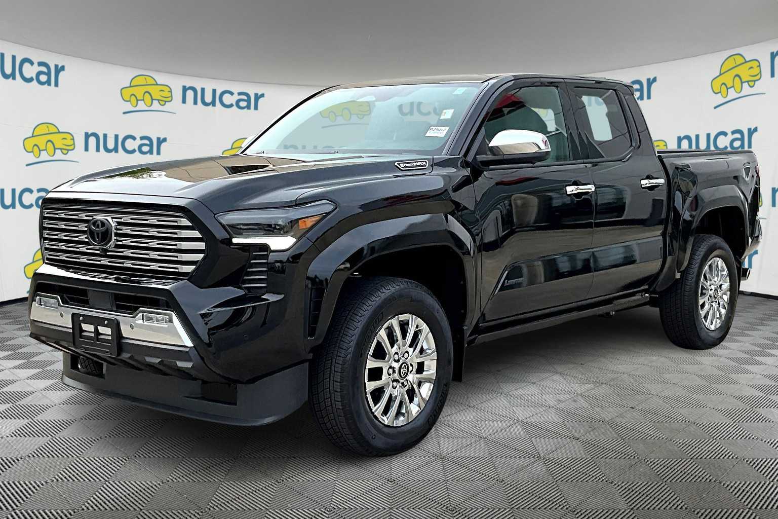 2025 Toyota Tacoma Limited Hybrid - Photo 3