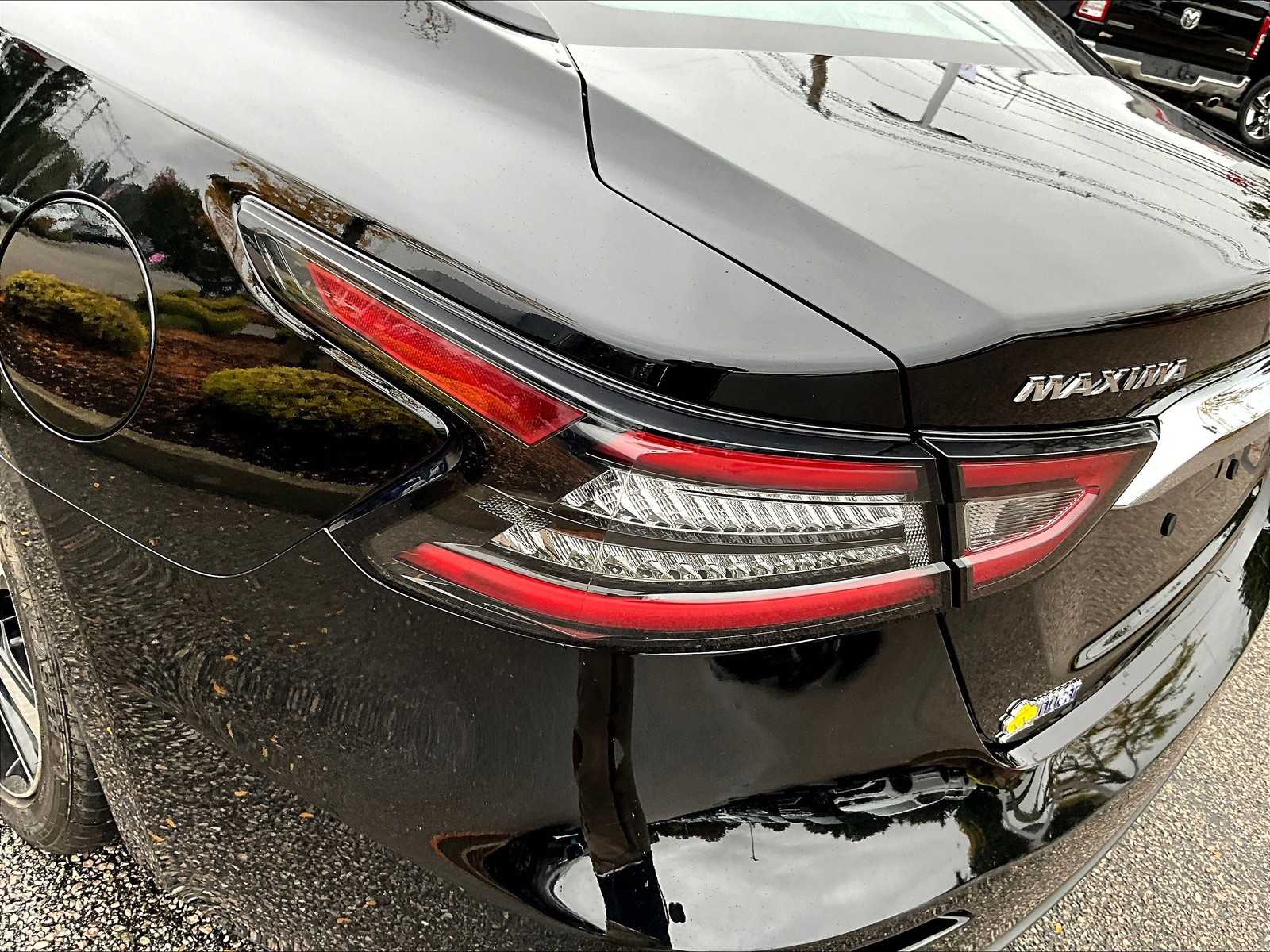 2023 Nissan Maxima SV - Photo 32