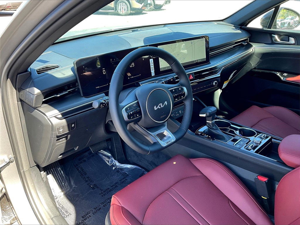 2026 Kia K5 GT-Line - Photo 9