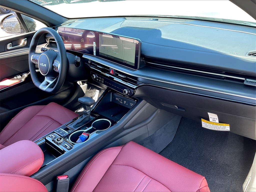 2026 Kia K5 GT-Line - Photo 10