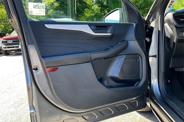 2022 Ford Escape SE - Photo 18