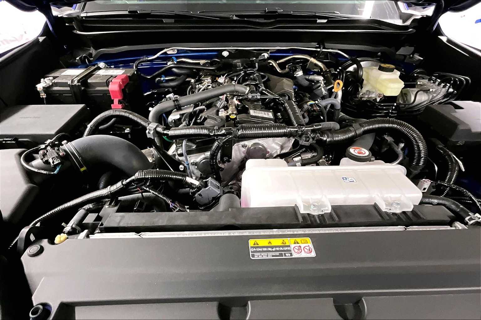 2025 Toyota Tacoma TRD Off Road - Photo 16
