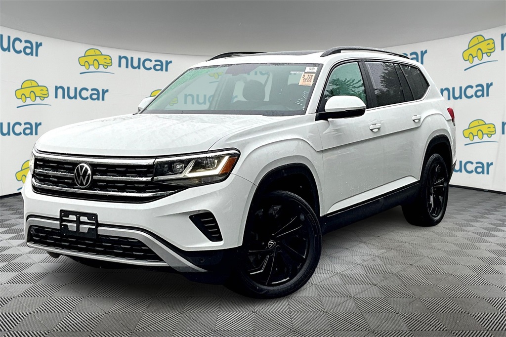 2022 Volkswagen Atlas 3.6L V6 SE w/Technology - Photo 2