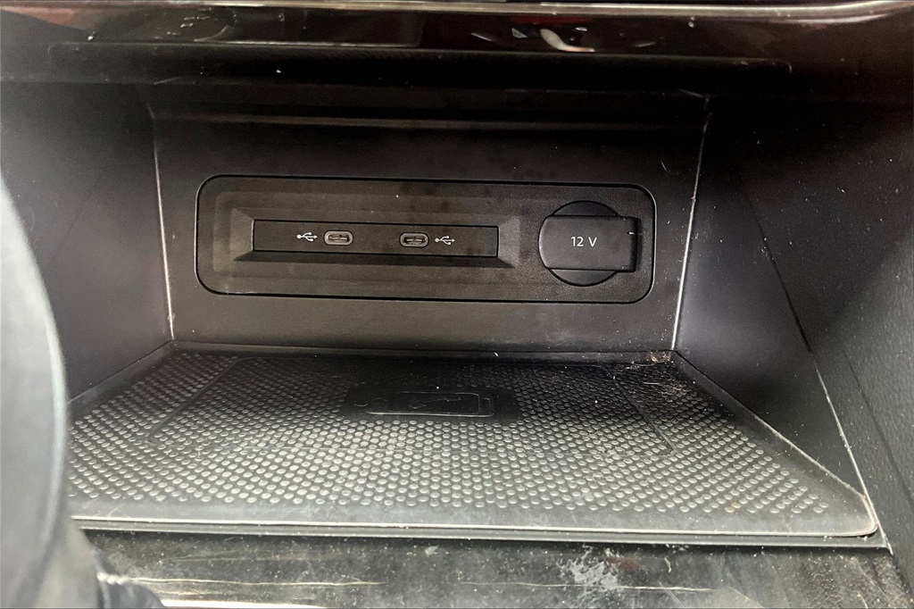 2022 Volkswagen Atlas 3.6L V6 SE w/Technology - Photo 28