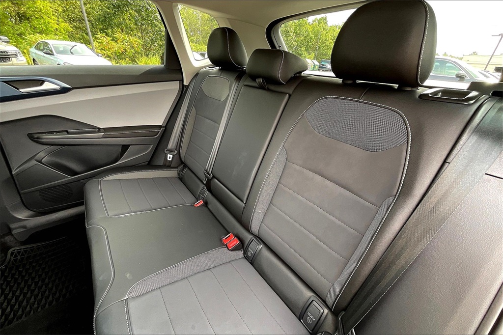 2024 Volkswagen Taos 1.5T SE - Photo 14