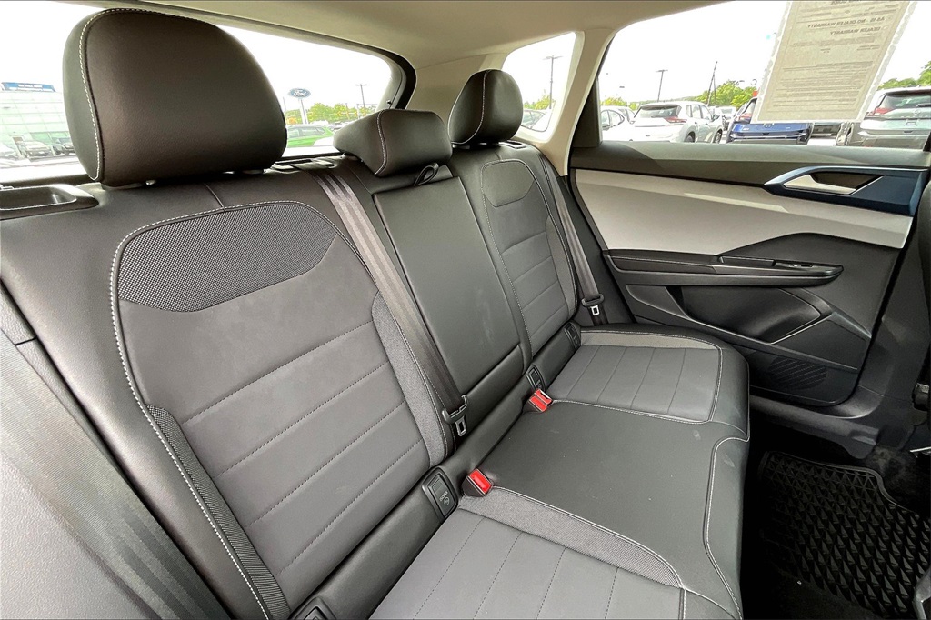 2024 Volkswagen Taos 1.5T SE - Photo 15