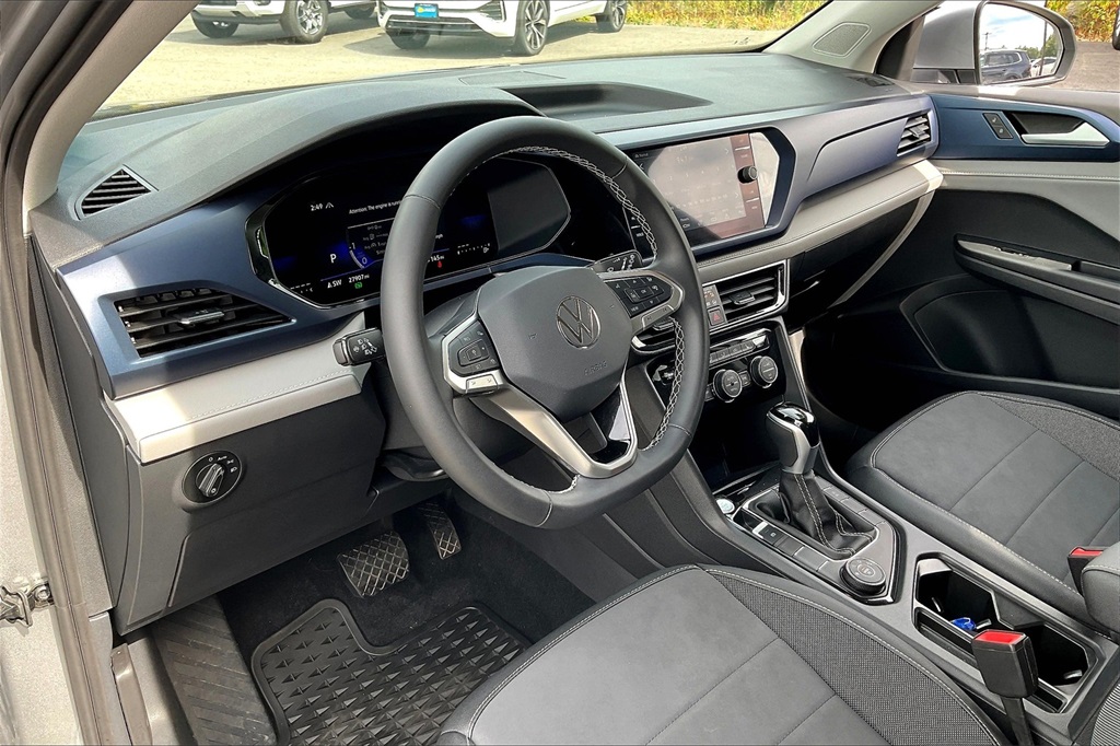 2024 Volkswagen Taos 1.5T SE - Photo 8