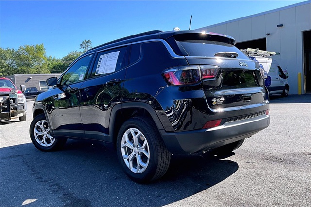2024 Jeep Compass Latitude - Photo 12