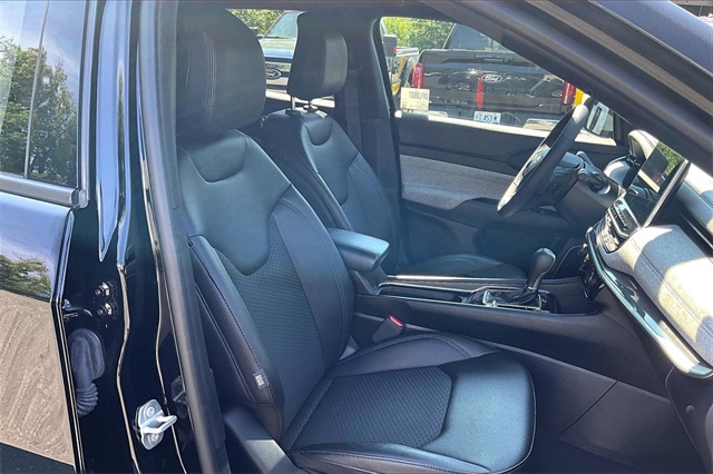 2024 Jeep Compass Latitude - Photo 13