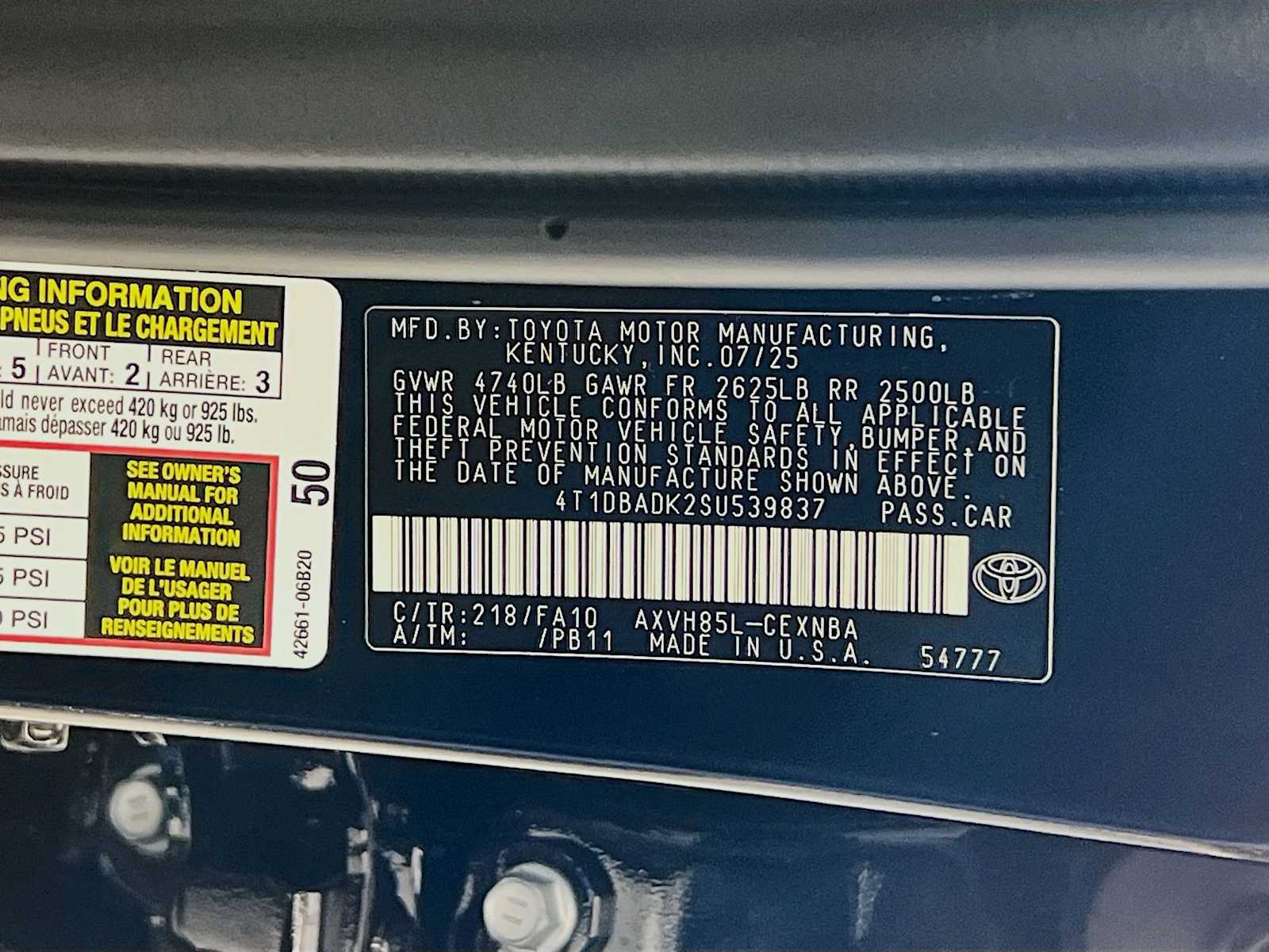 2025 Toyota Camry LE - Photo 20