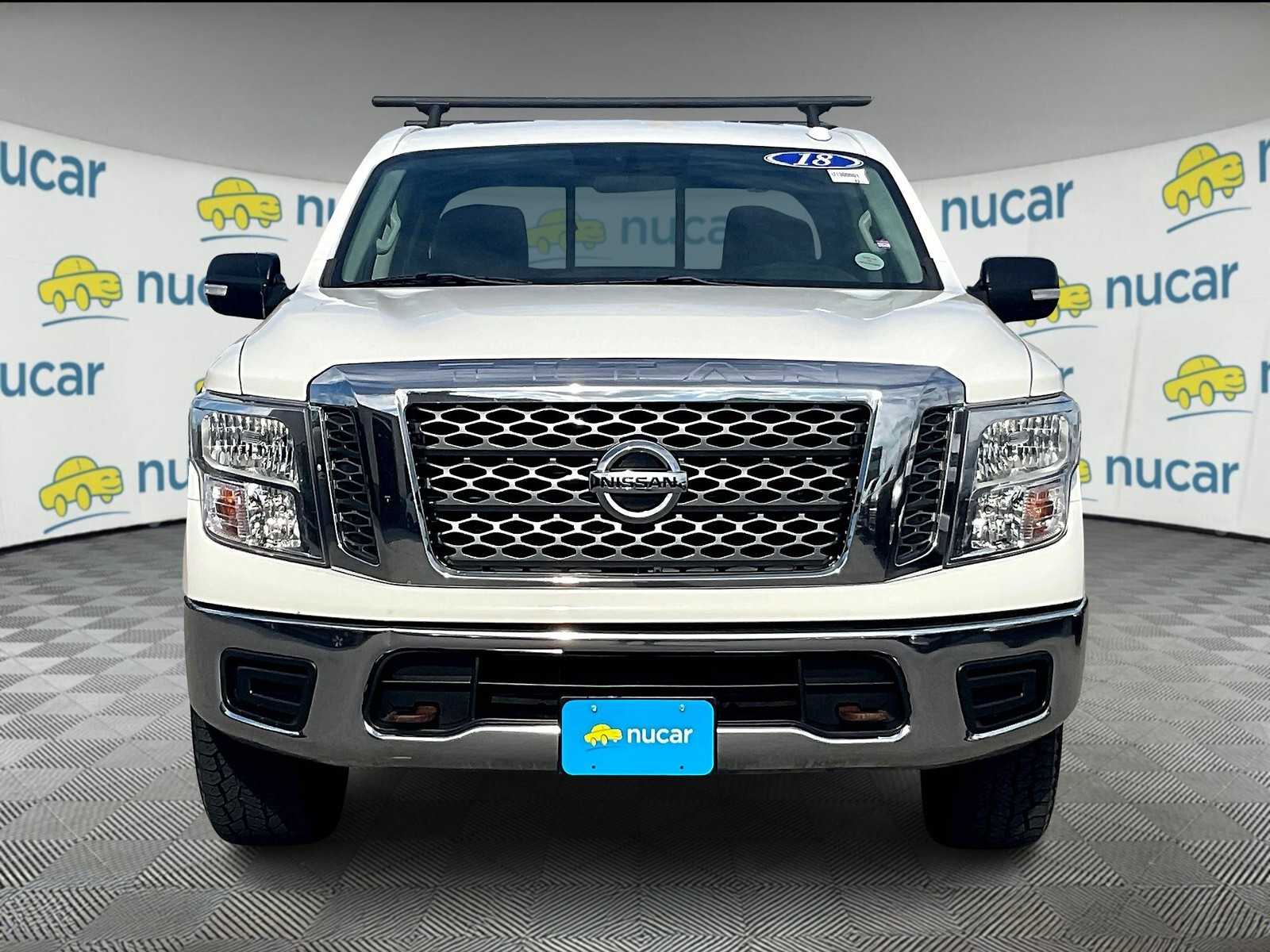 2018 Nissan Titan SV - Photo 2