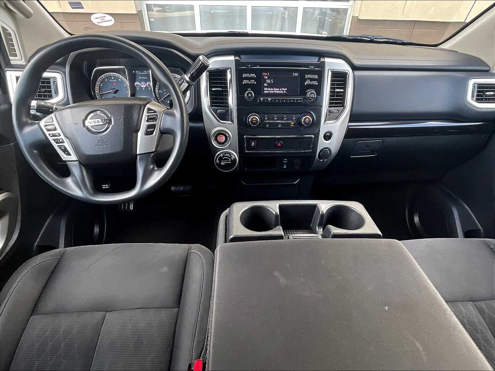 2018 Nissan Titan SV - Photo 21