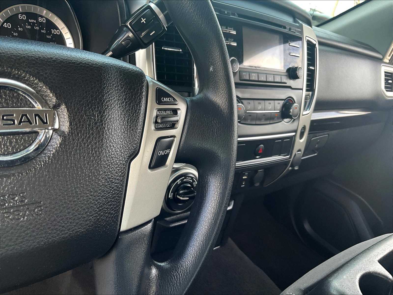 2018 Nissan Titan SV - Photo 23