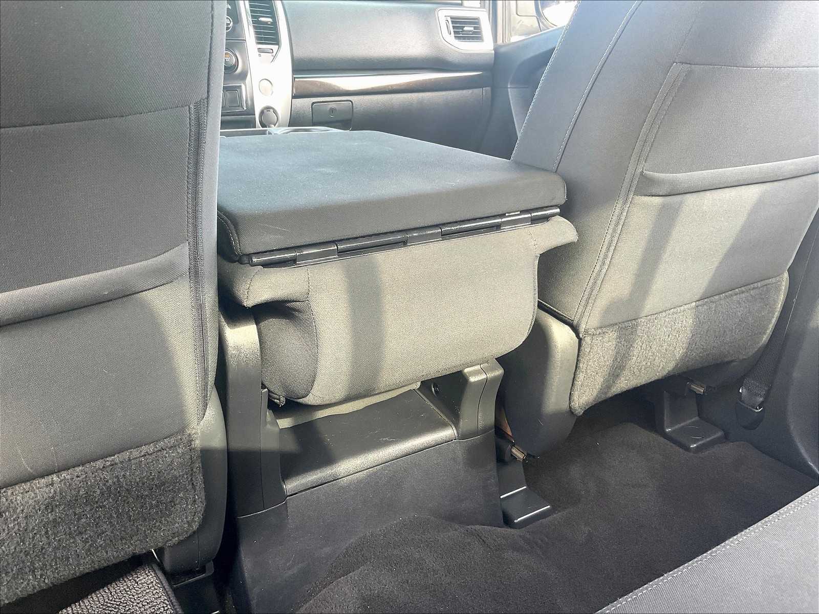 2018 Nissan Titan SV - Photo 27