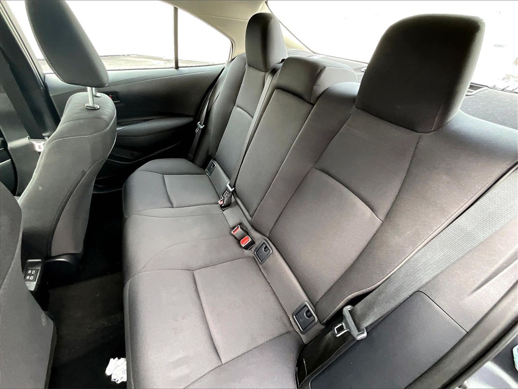 2025 Toyota Corolla LE - Photo 15