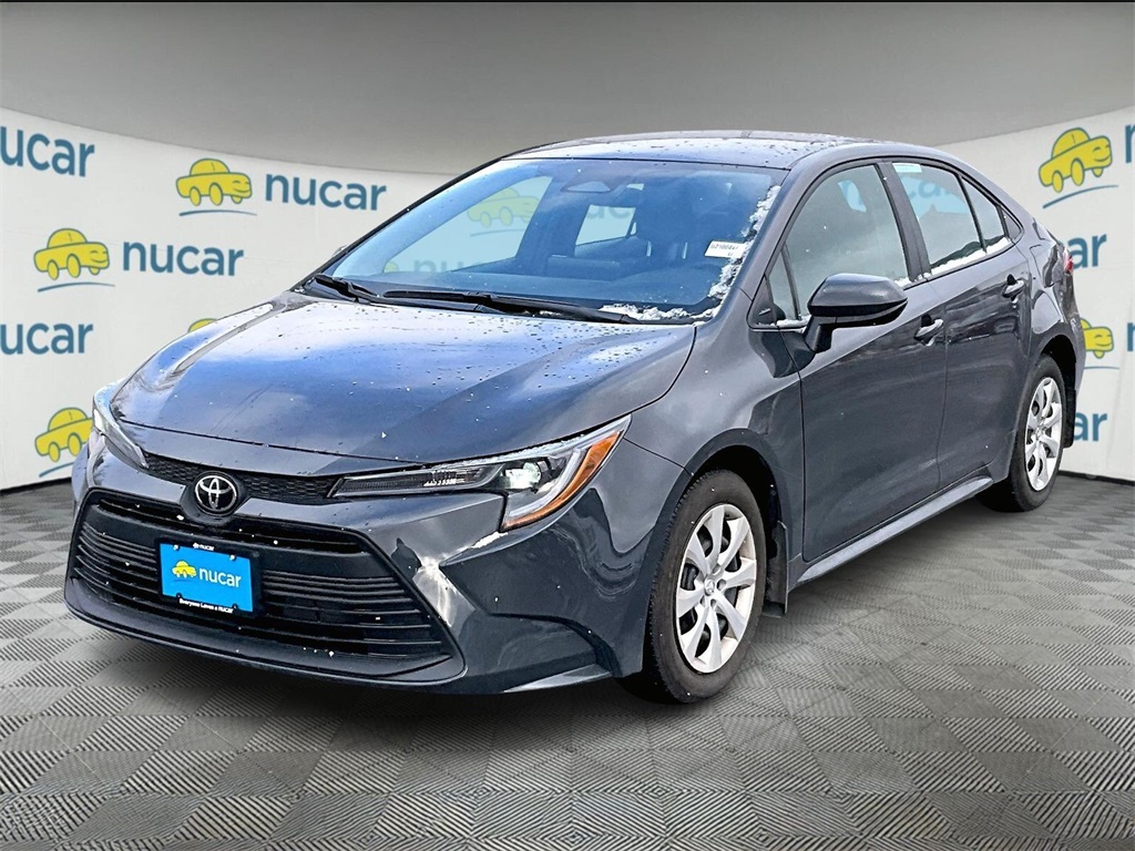 2025 Toyota Corolla LE - Photo 3