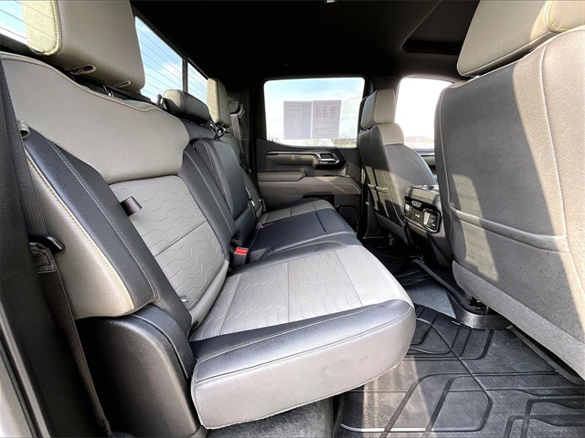 2024 Chevrolet Silverado 1500 ZR2 - Photo 15