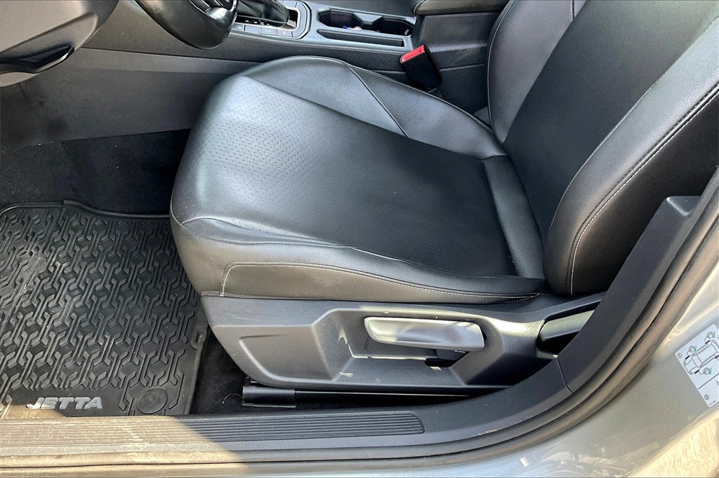 2019 Volkswagen Jetta 1.4T SE - Photo 32