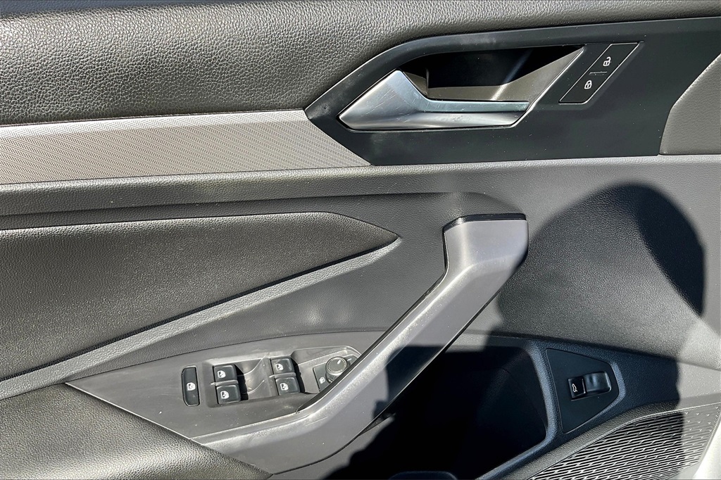 2019 Volkswagen Jetta 1.4T SE - Photo 35