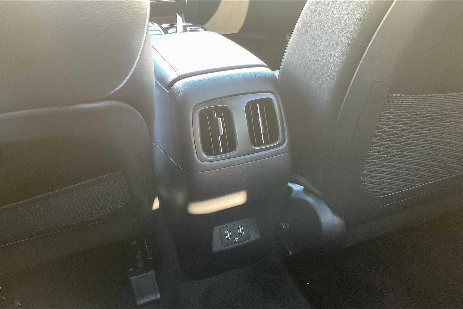 2022 Hyundai Tucson Limited - Photo 28
