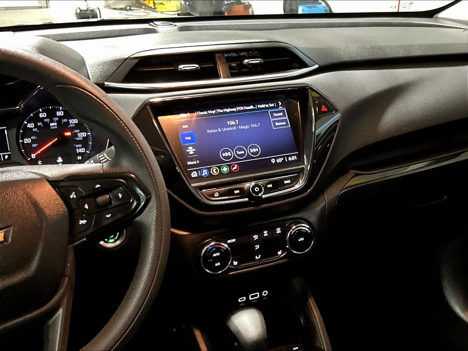 2023 Chevrolet TrailBlazer LT - Photo 18