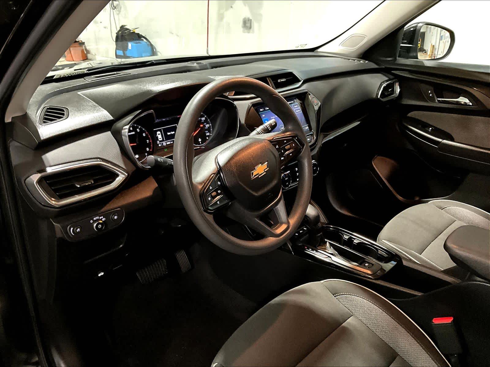2023 Chevrolet TrailBlazer LT - Photo 8