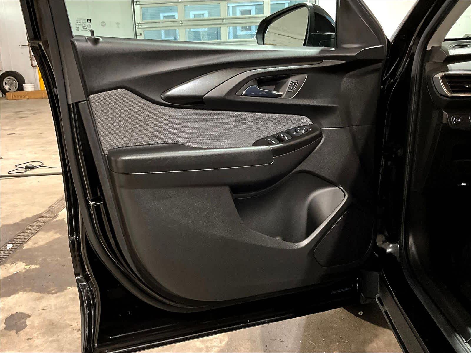 2023 Chevrolet TrailBlazer LT - Photo 9