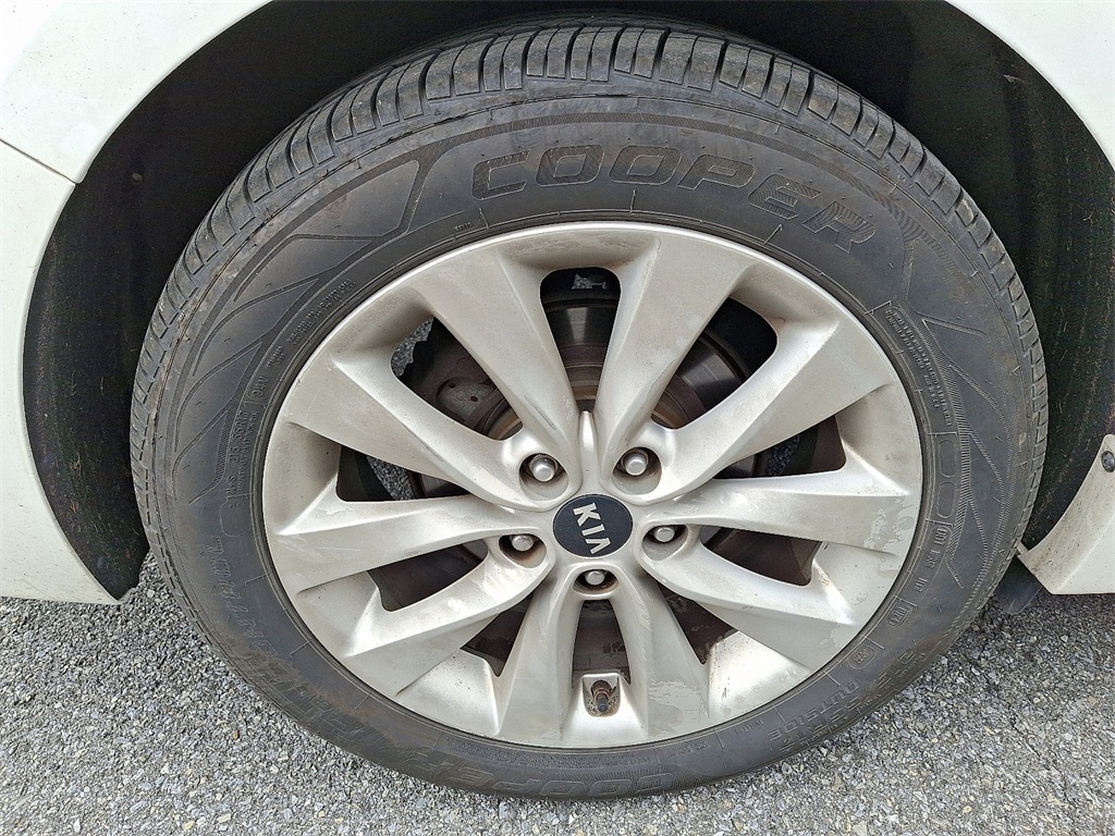 2016 Kia Optima EX - Photo 7
