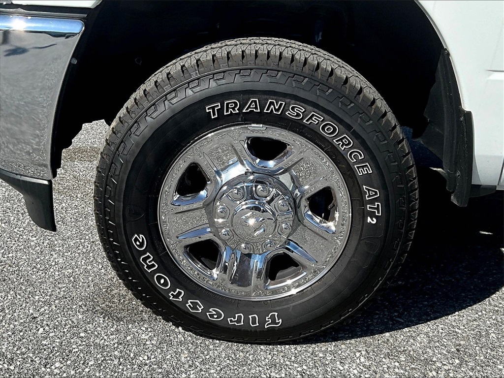 2024 Ram 2500 Tradesman - Photo 8