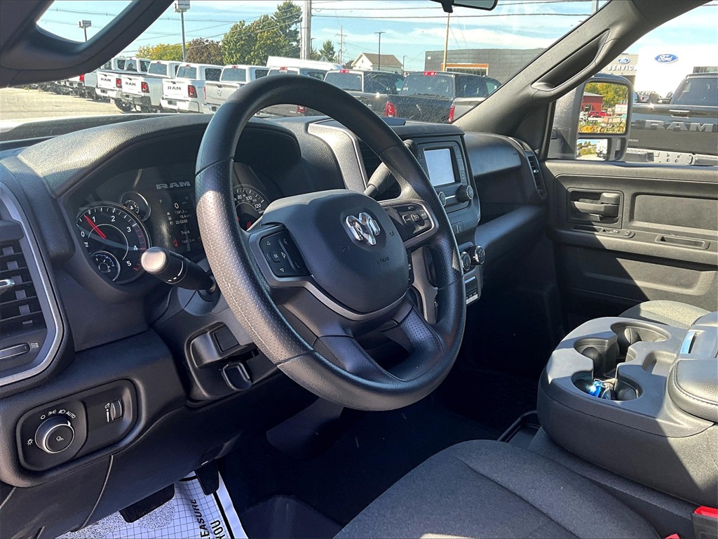 2024 Ram 2500 Tradesman - Photo 9