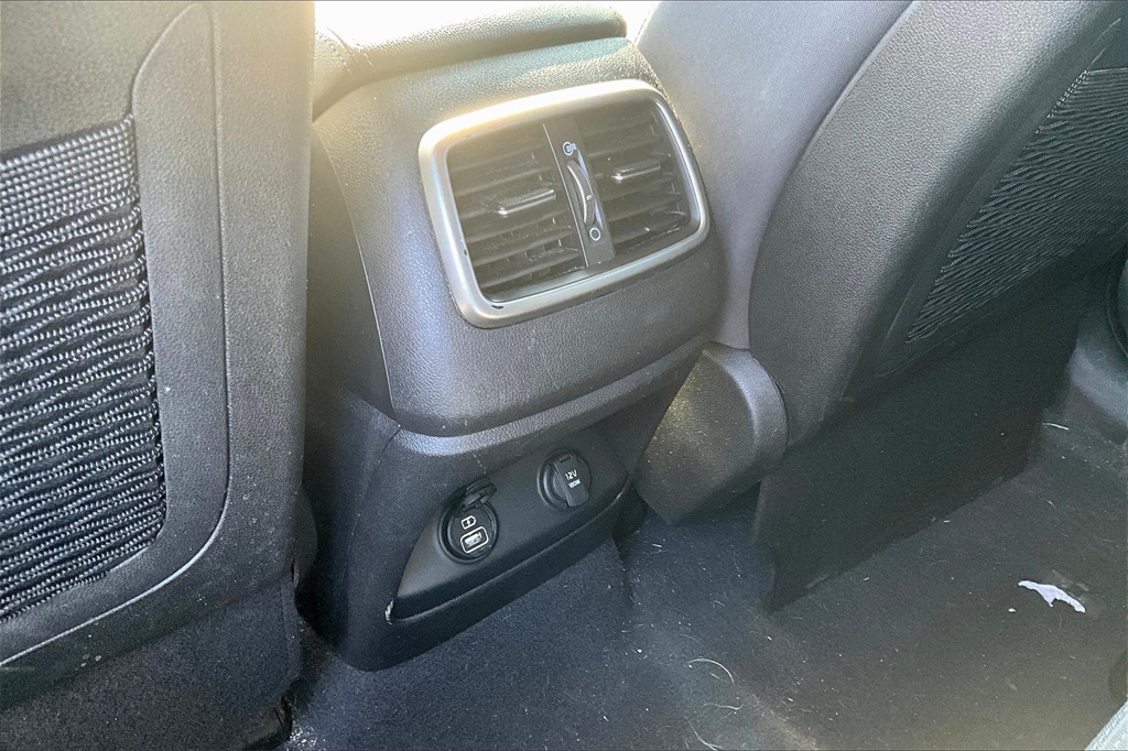 2018 Kia Sorento LX - Photo 28