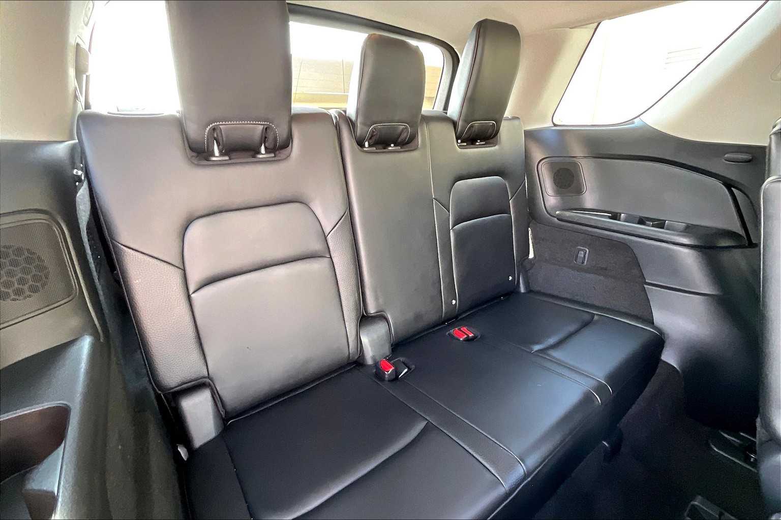 2023 Nissan Pathfinder SL - Photo 17