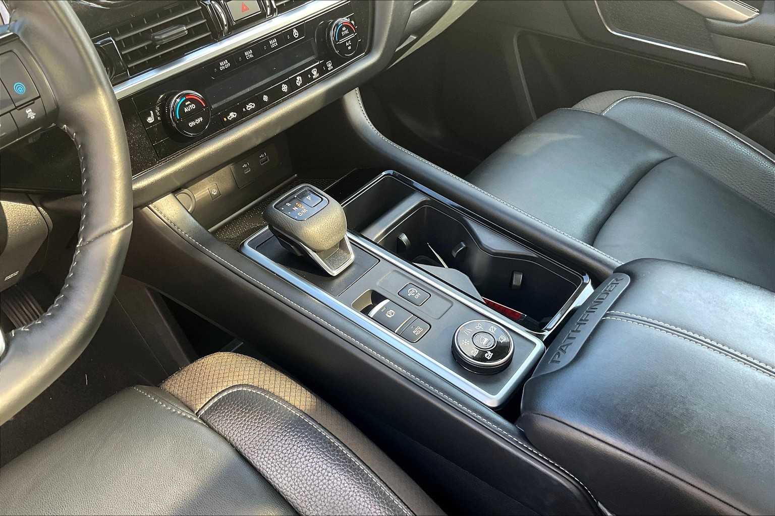 2023 Nissan Pathfinder SL - Photo 21
