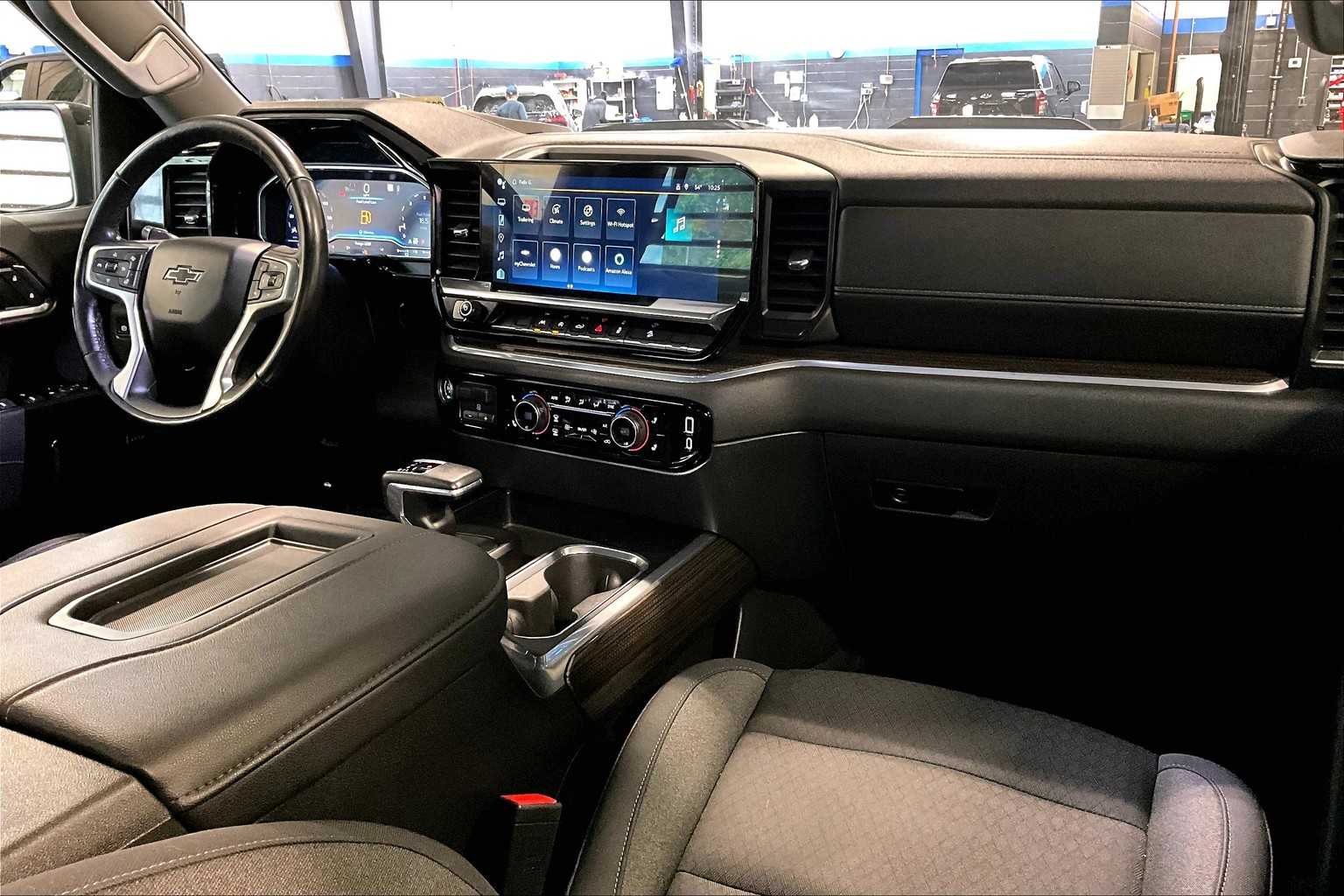 2022 Chevrolet Silverado 1500 LT Trail Boss - Photo 14