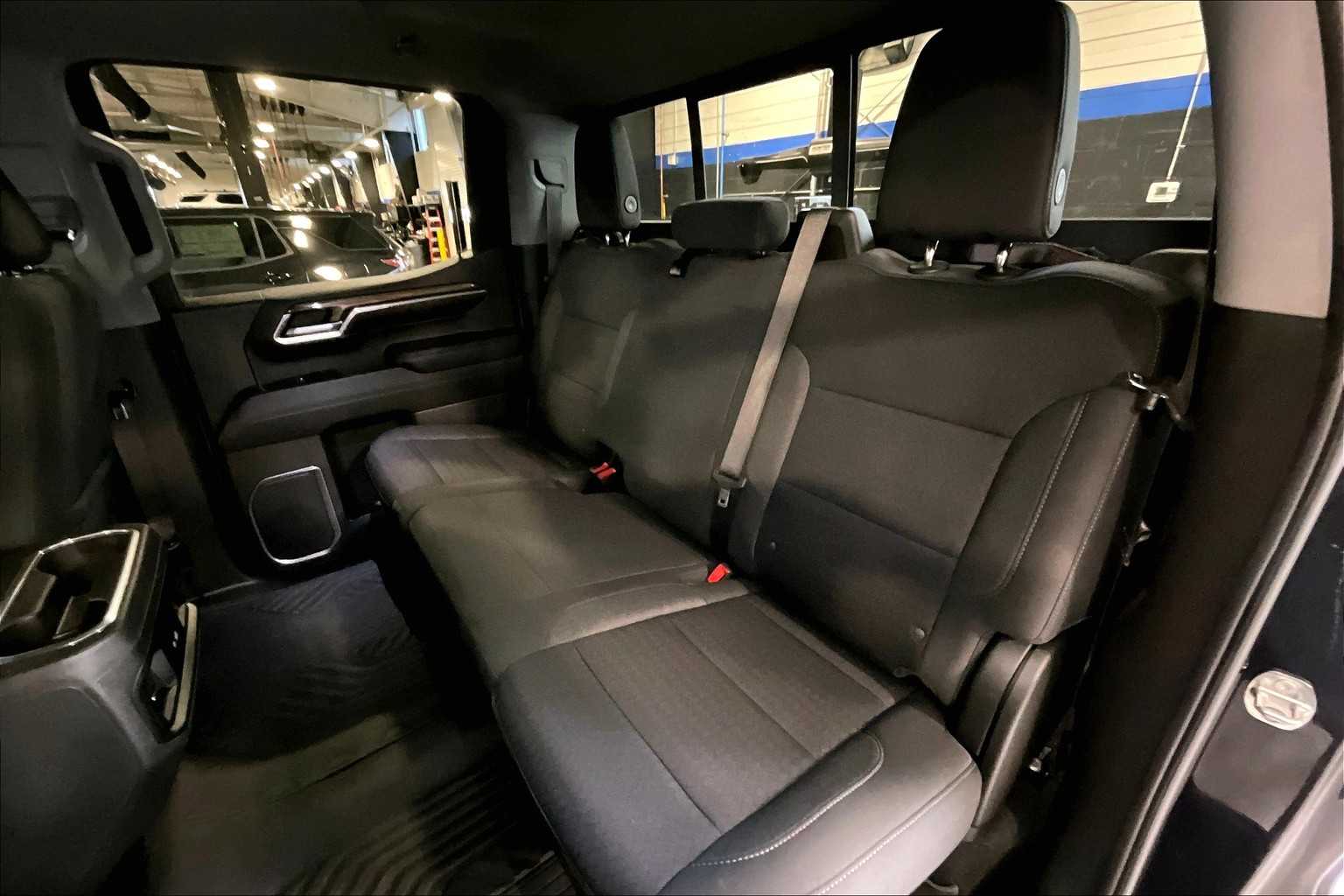 2022 Chevrolet Silverado 1500 LT Trail Boss - Photo 15