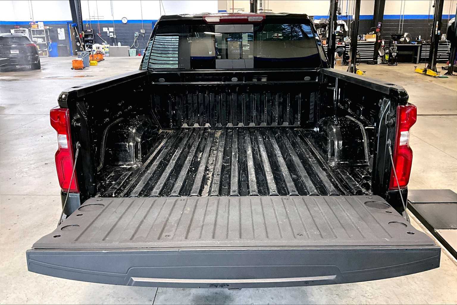 2022 Chevrolet Silverado 1500 LT Trail Boss - Photo 32