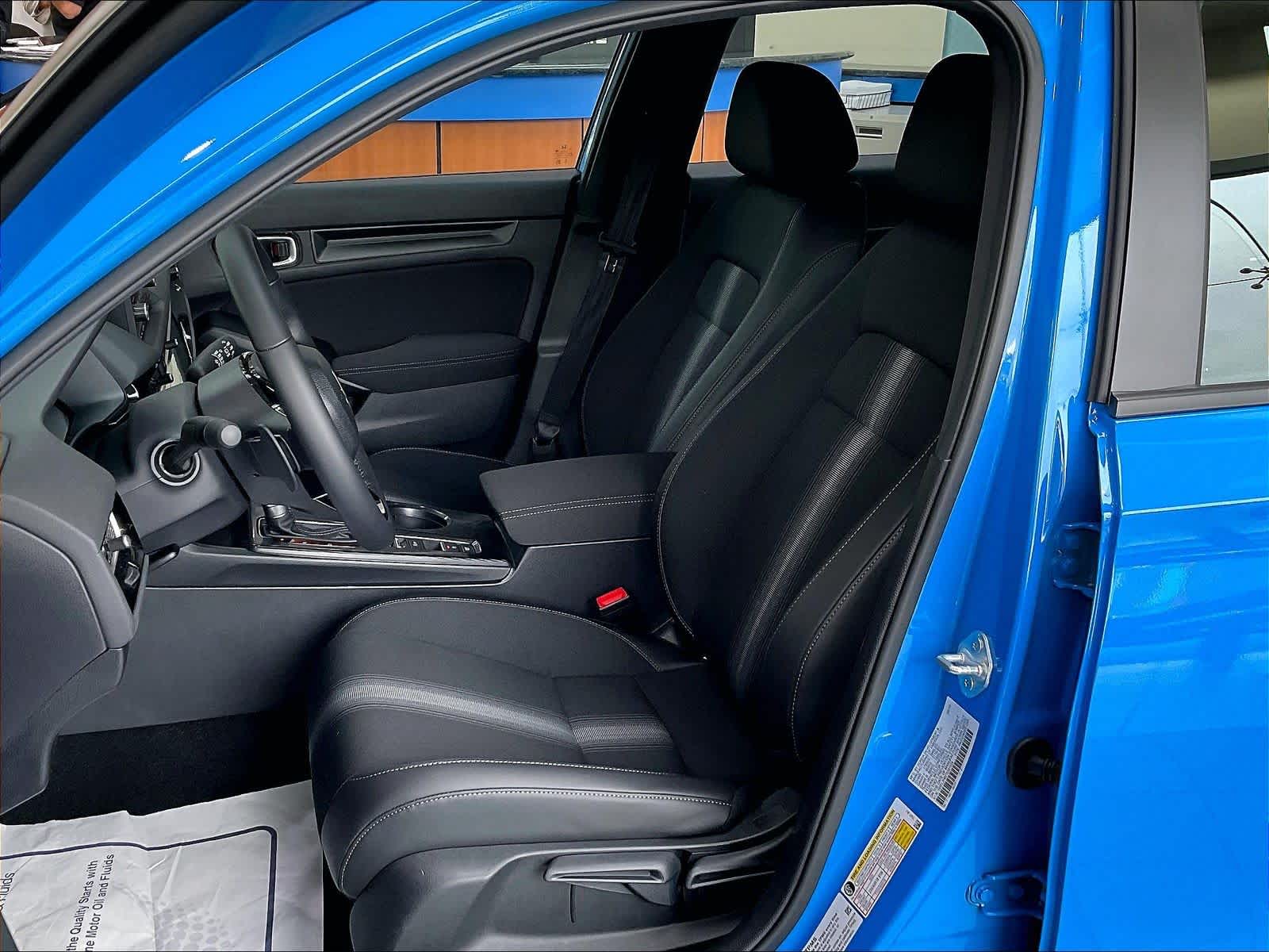 2026 Honda Civic Hatchback Sport - Photo 11