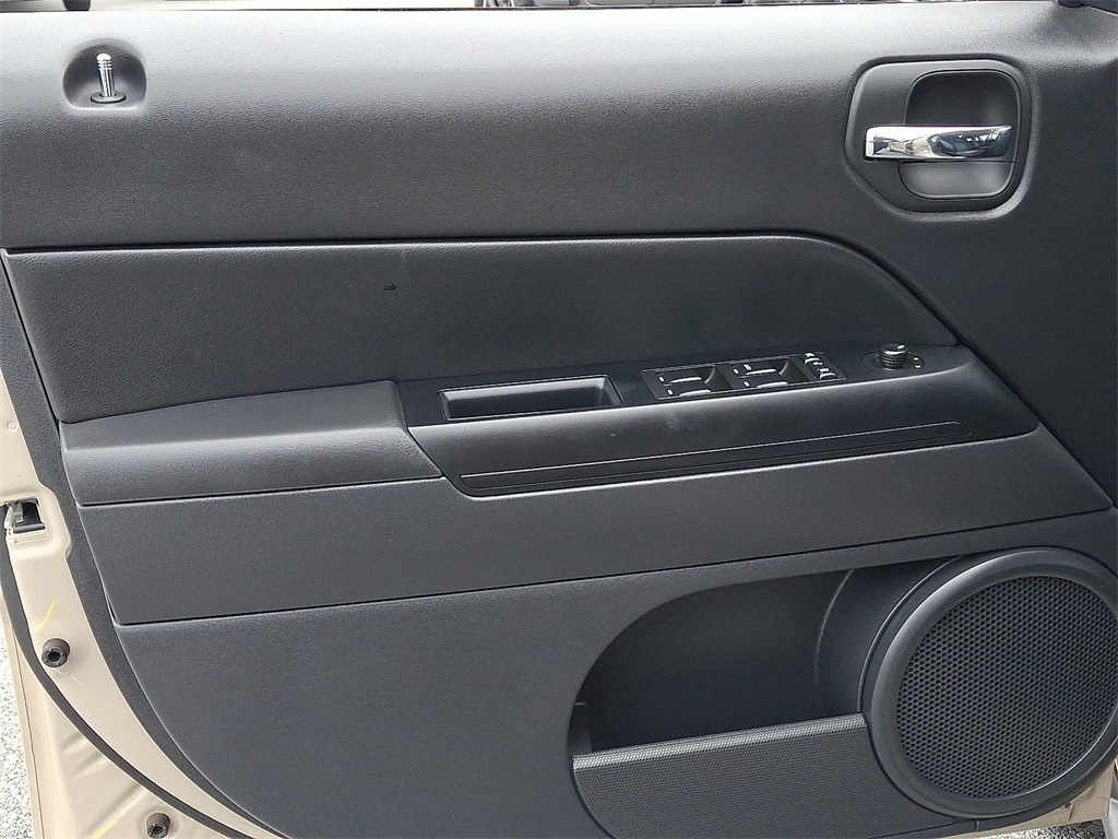 2017 Jeep Patriot Sport - Photo 13