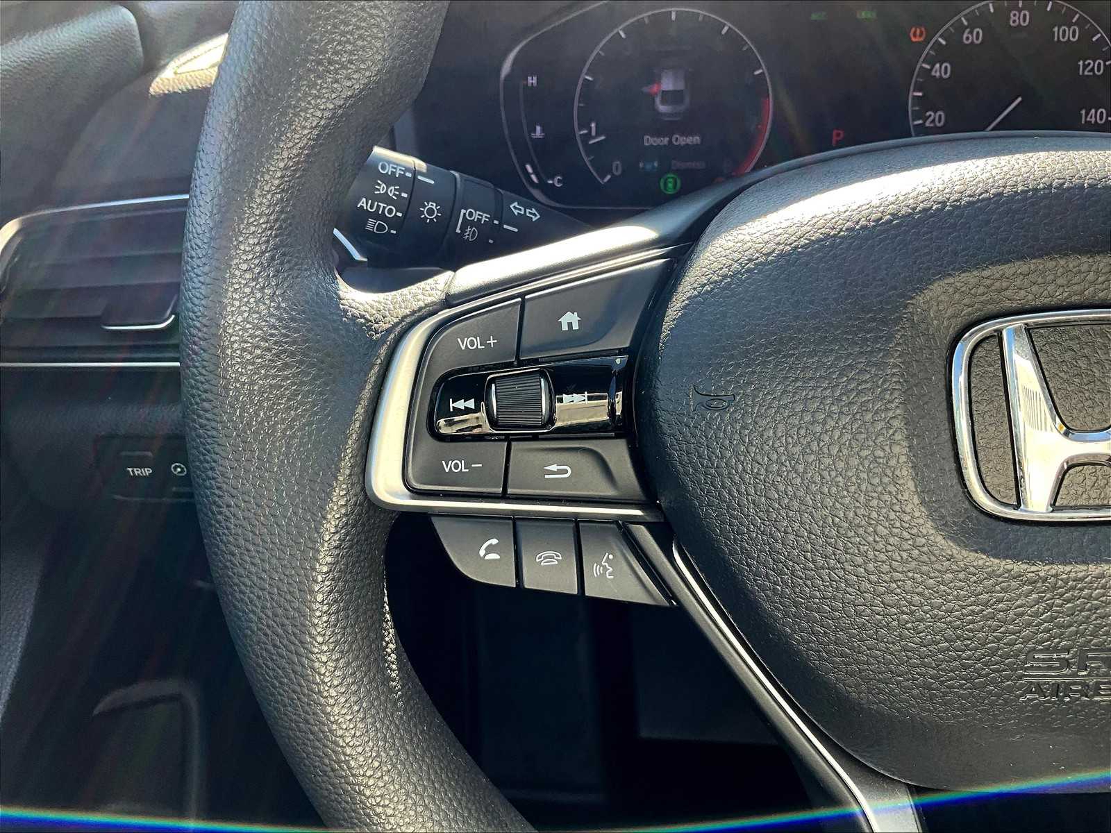 2018 Honda Accord EX 1.5T - Photo 23